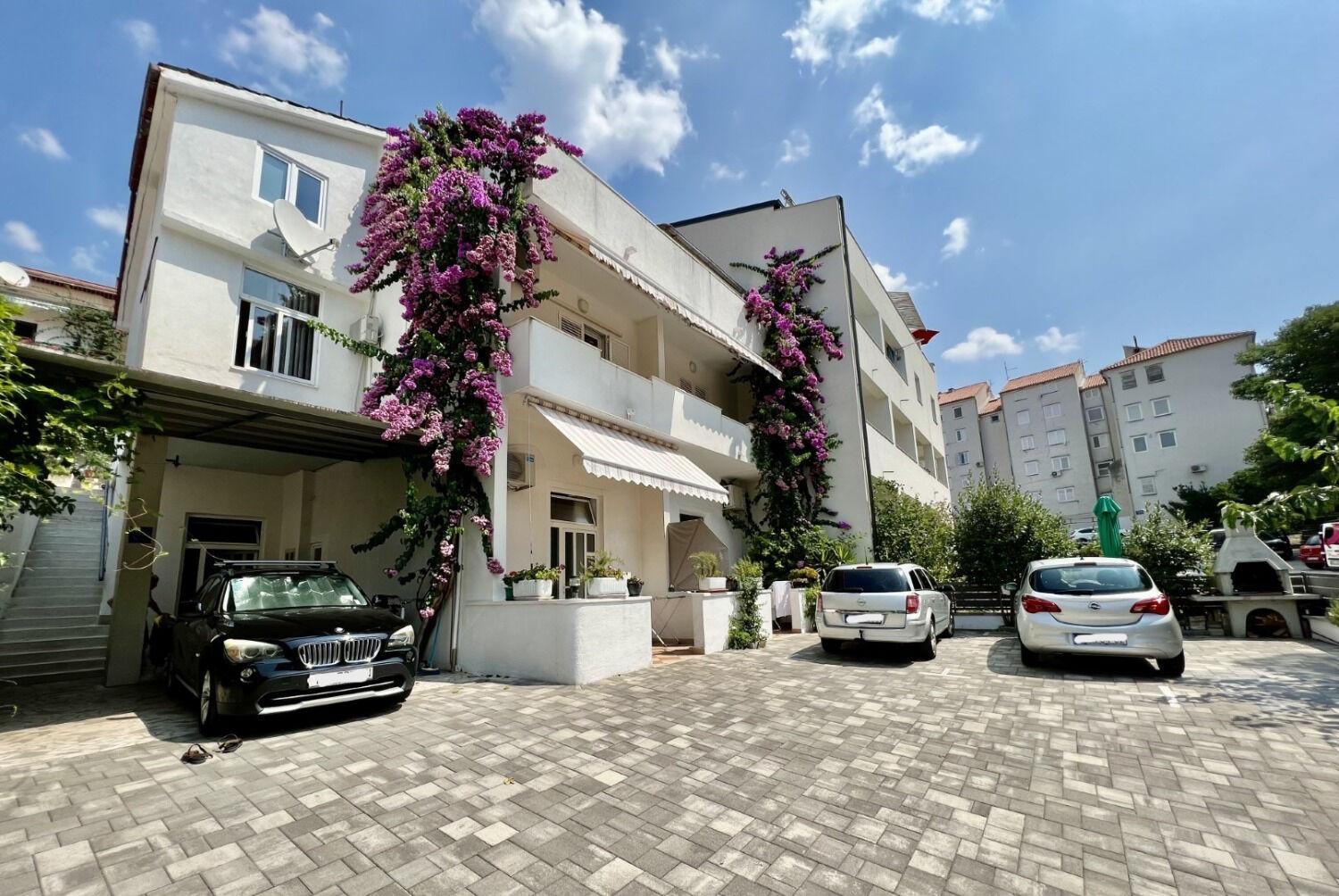 Jure - Ground Floor Studio-apartments Apartman *